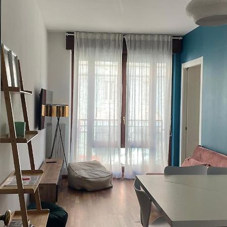 Bocconi 1 Bdr With Style Διαμέρισμα Μιλάνο Εξωτερικό φωτογραφία